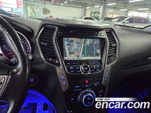 Hyundai Santafe 2015 — photo 11