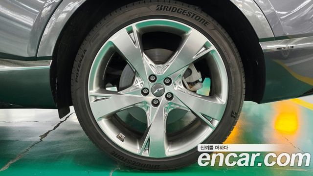 Genesis GV80 2022 — photo 12