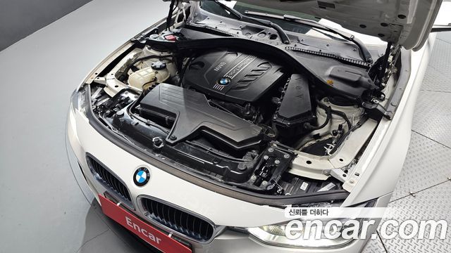 BMW 3-Series 2015 — photo 6