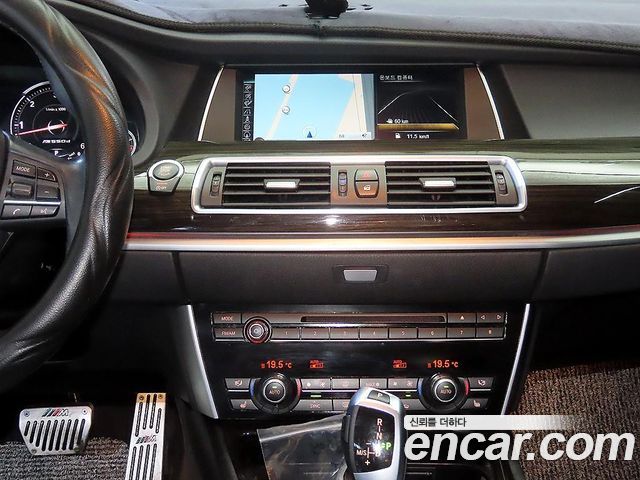 BMW Gran Turismo 2015 — photo 11