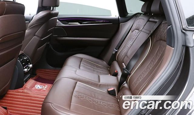 BMW Gran Turismo 2023 — photo 6