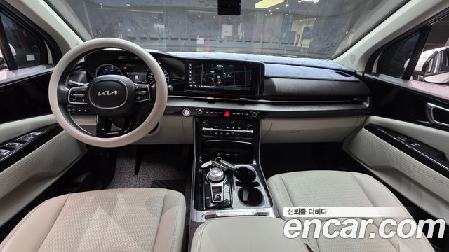 Kia Canival 2023 — photo 10