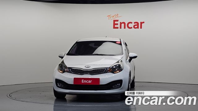 Kia pride 2013 — photo 3