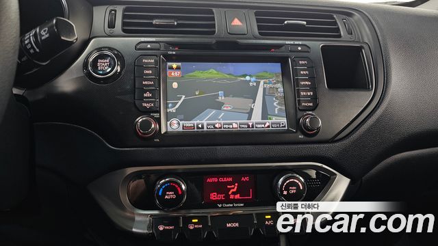Kia pride 2013 — photo 16
