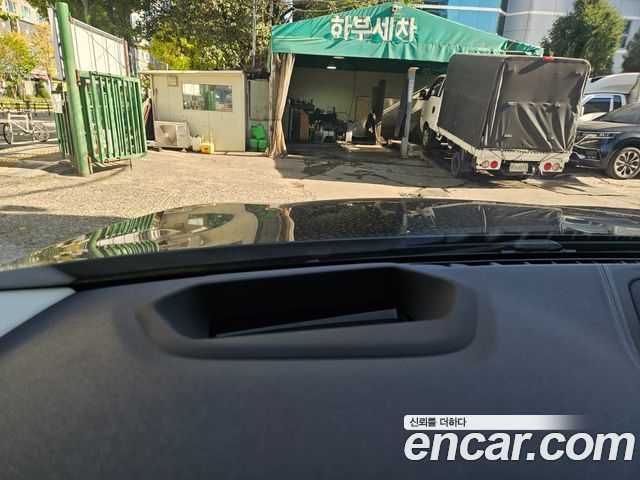 BMW 5-Series 2021 — photo 17