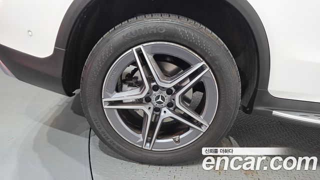 Mercedes-Benz GLC-Class 2021 — photo 5