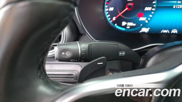 Mercedes-Benz GLC-Class 2021 — photo 29