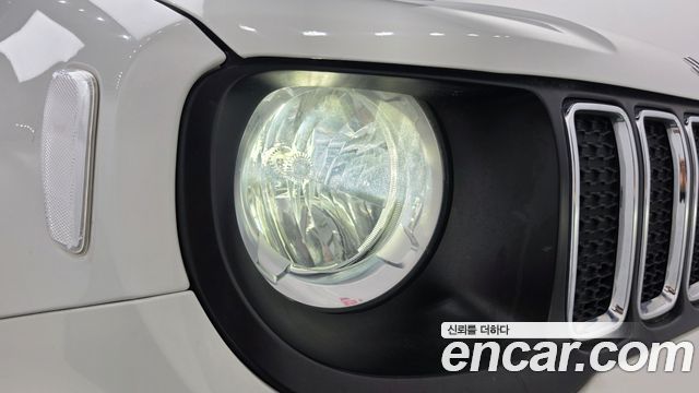 Jeep Renegade 2021 — photo 8