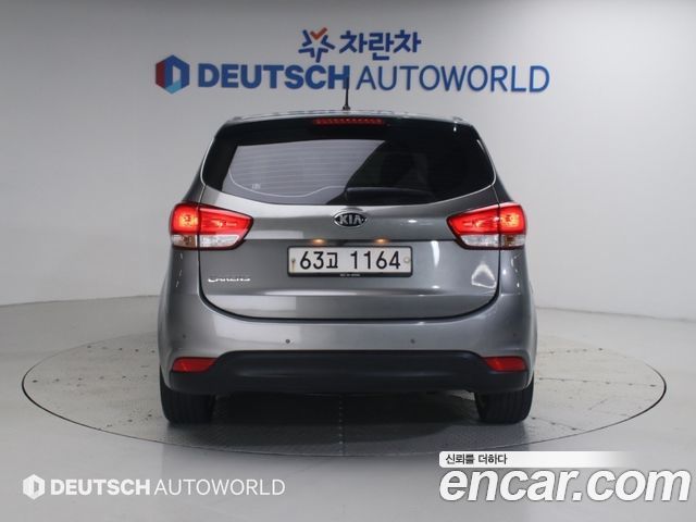 Kia Carens 2016 — photo 4