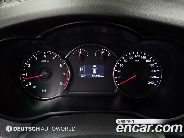 Kia Carens 2016 — photo 6