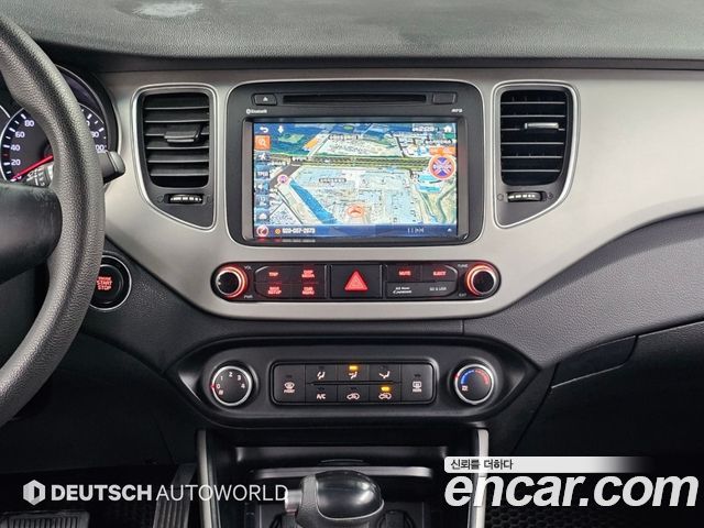 Kia Carens 2016 — photo 7