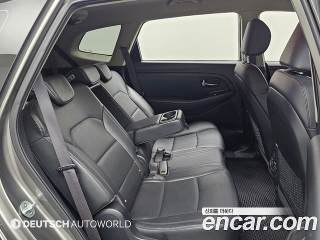 Kia Carens 2016 — photo 16