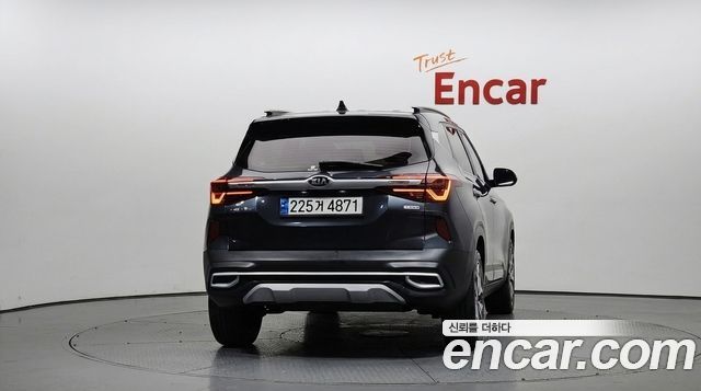 Kia Seltos 2022 — photo 4