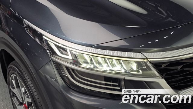Kia Seltos 2022 — photo 8
