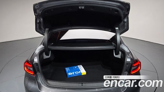 Renault Korea SM6 2019 — photo 20