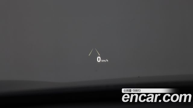 Genesis G80 2018 — photo 15