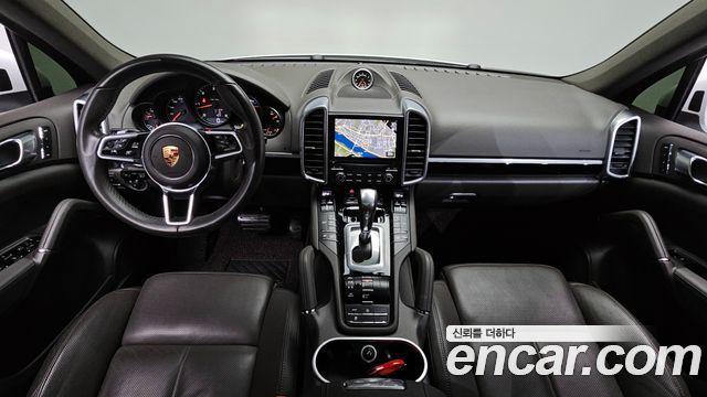 Porsche Cayenne 2017 — photo 7