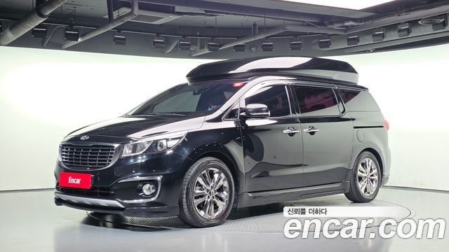 Kia Canival 2015 — photo 1