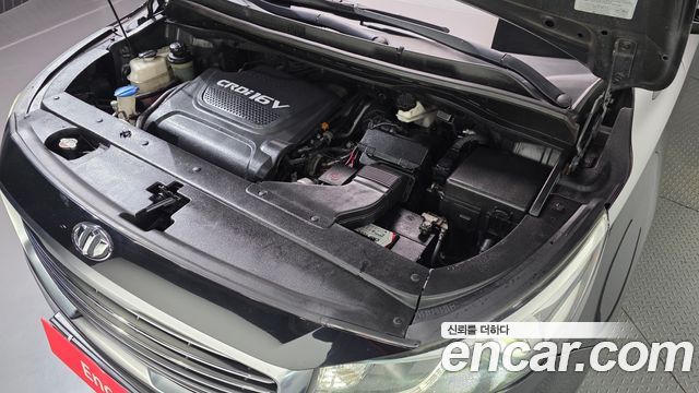 Kia Canival 2015 — photo 6