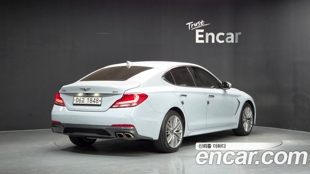 Genesis G70 2019 — photo 2