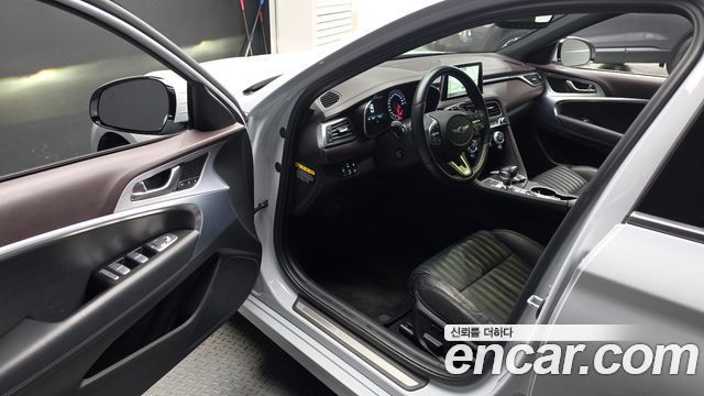Genesis G70 2019 — photo 13