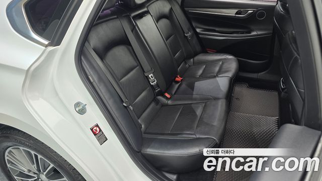 Hyundai Grandeur 2018 — photo 11