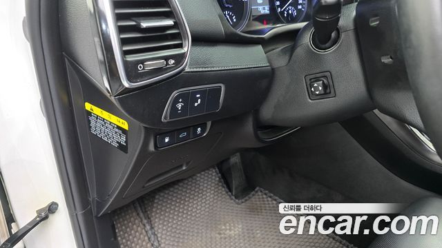 Hyundai Grandeur 2018 — photo 17
