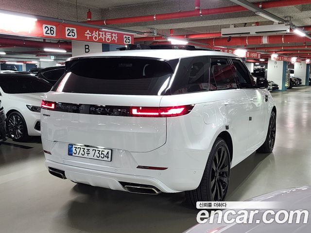 Land Rover Range Rover Sport 2026 — photo 12