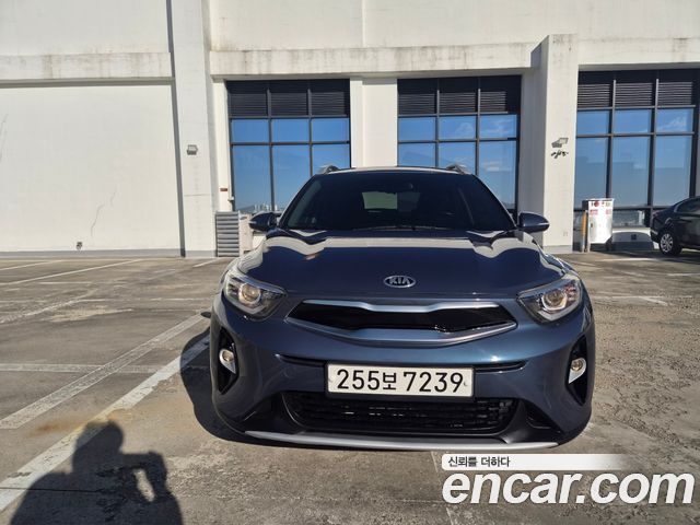 Kia Stonic 2020 — photo 1