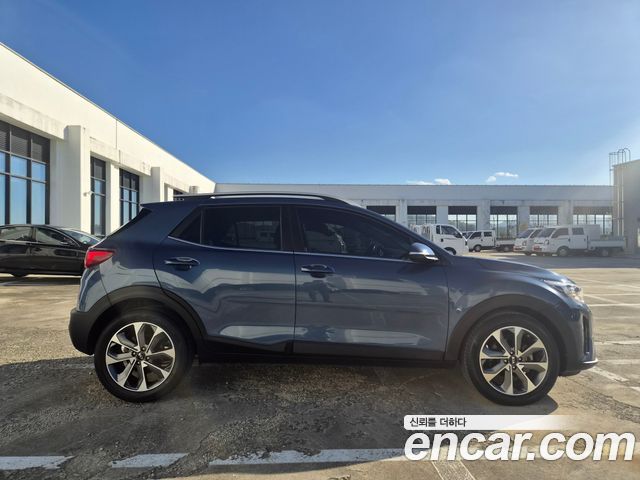 Kia Stonic 2020 — photo 2