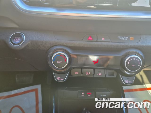 Kia Stonic 2020 — photo 11