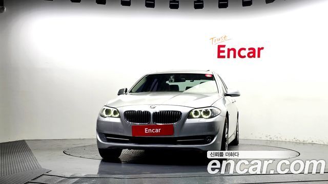 BMW 5-Series 2011 — photo 3