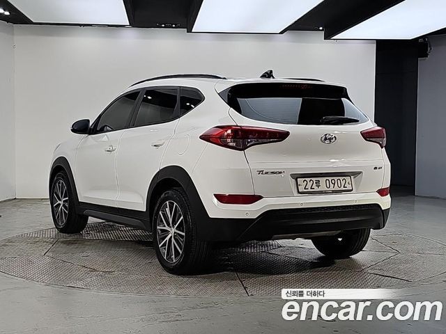 Hyundai Tucson 2016 — photo 3
