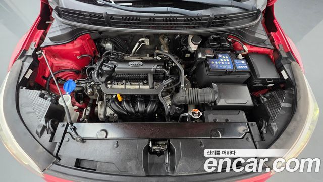 Kia Stonic 2018 — photo 6