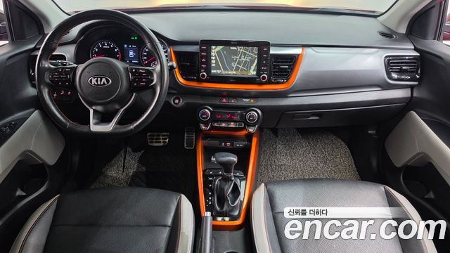 Kia Stonic 2018 — photo 10