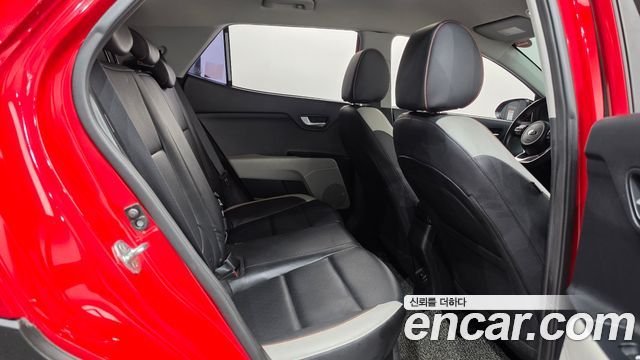Kia Stonic 2018 — photo 17