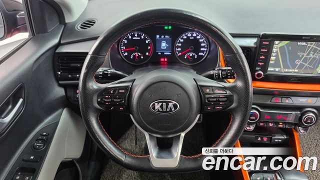 Kia Stonic 2018 — photo 21