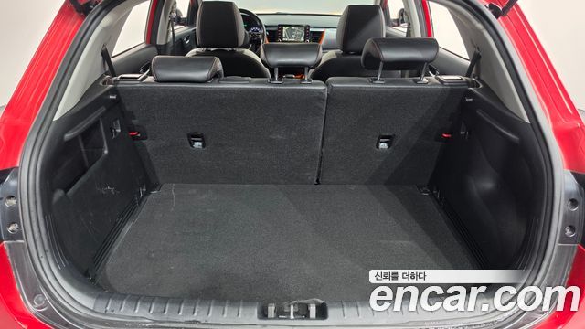 Kia Stonic 2018 — photo 25
