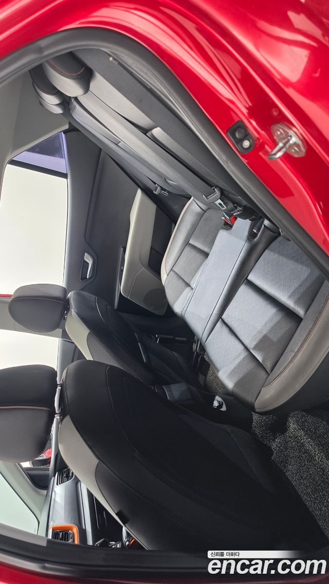 Kia Stonic 2018 — photo 26