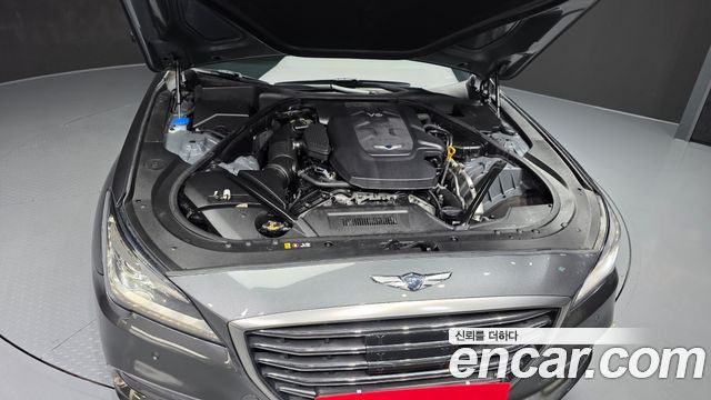 Genesis G80 2018 — photo 6