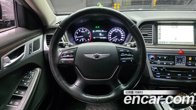 Genesis G80 2018 — photo 19