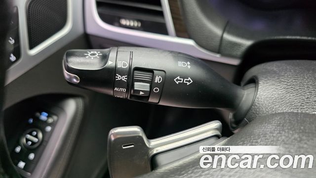 Genesis G80 2018 — photo 30