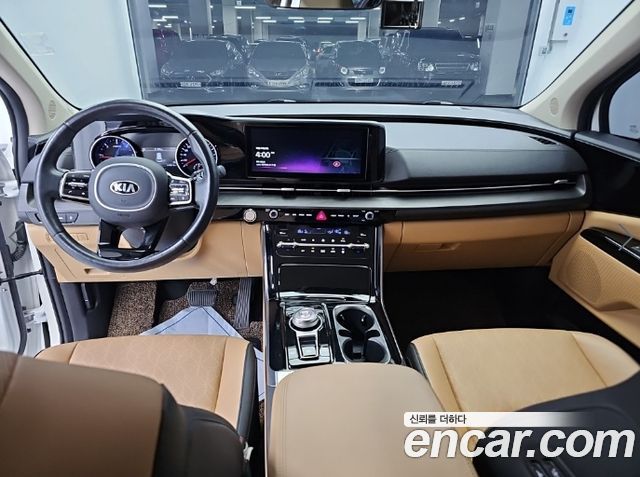 Kia Canival 2021 — photo 7