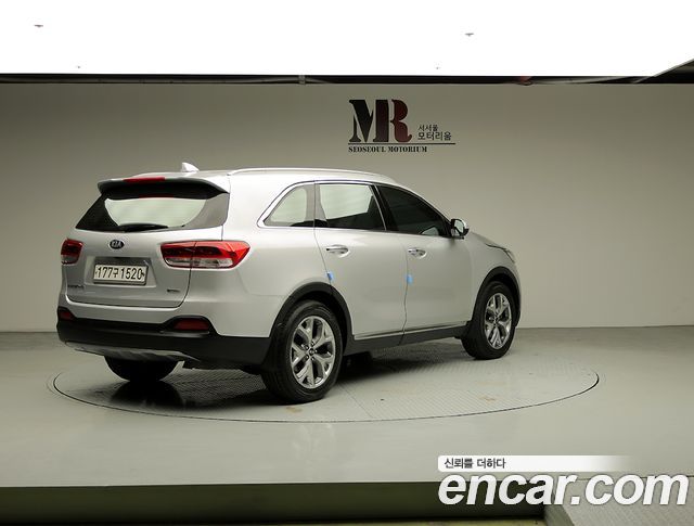 Kia Sorento 2015 — photo 3