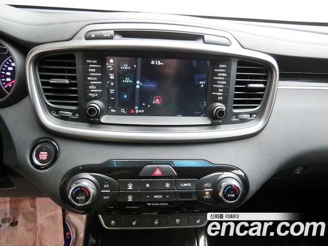 Kia Sorento 2015 — photo 11