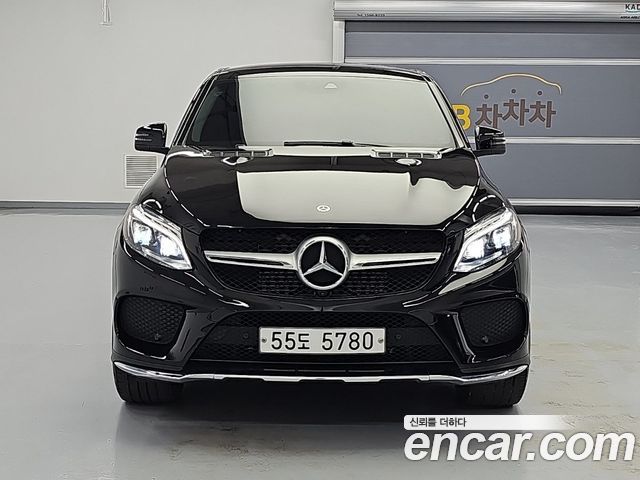 Mercedes-Benz GLE-Class 2018 — photo 2