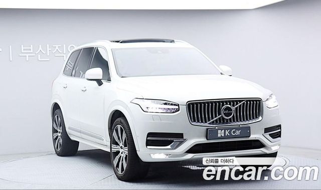 Volvo XC90 2021 — photo 2
