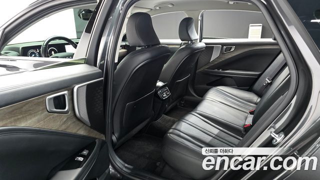 Kia K8 2022 — photo 11