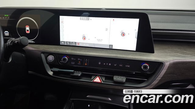 Kia K8 2022 — photo 13