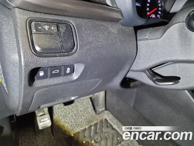 Kia K5 2016 — photo 19